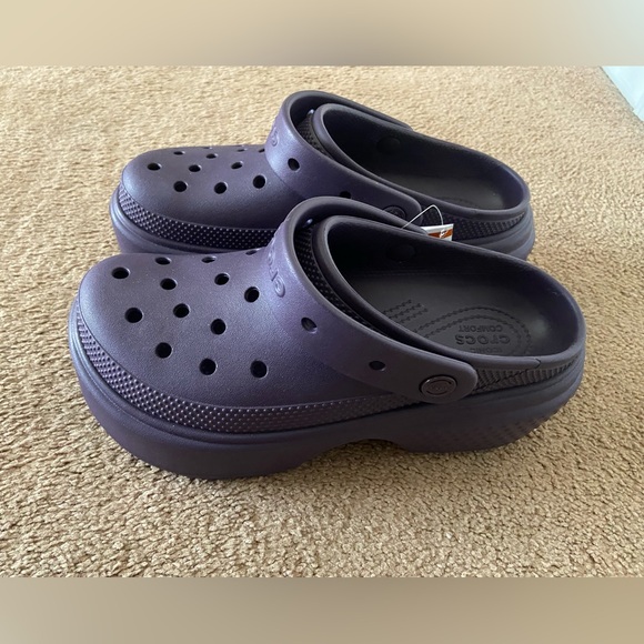 Crocs Stomp Clogs Dark Iris - Picture 1 of 4